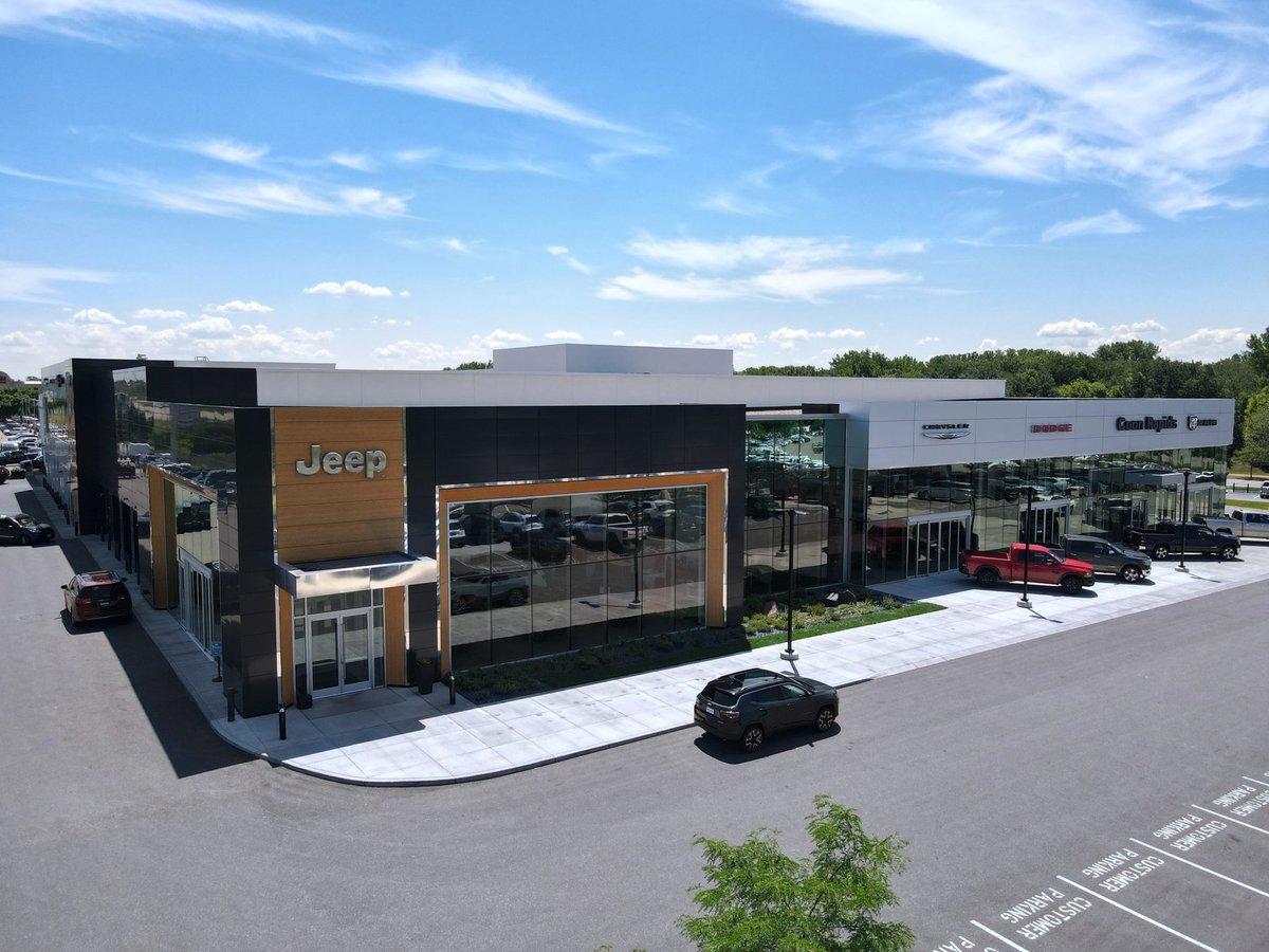 Coon Rapids Chrysler Dodge Jeep Ram